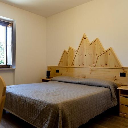 La Villetta Food & Drink Rooms For Rent - No Reception - Л'Аквіла Екстер'єр фото