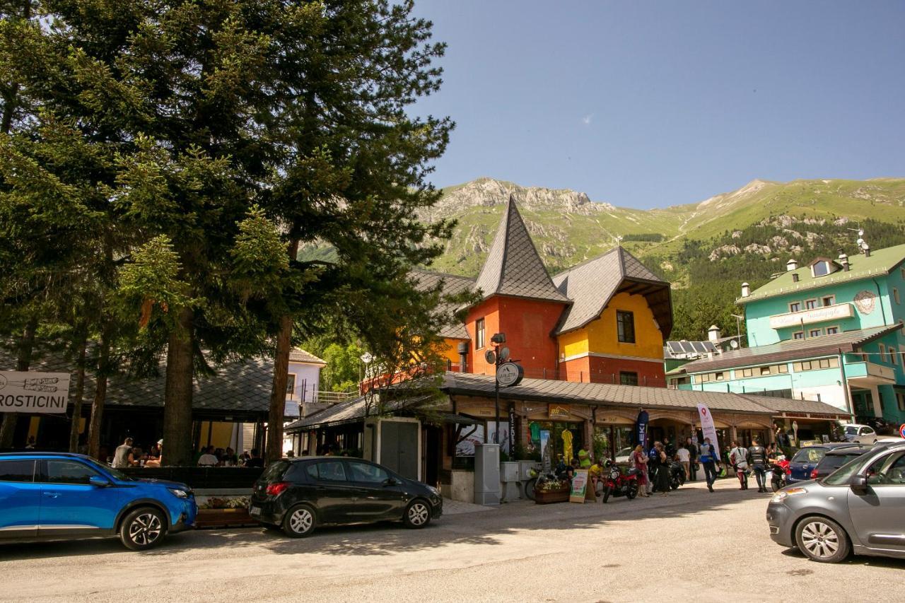 La Villetta Food & Drink Rooms For Rent - No Reception - Л'Аквіла Екстер'єр фото