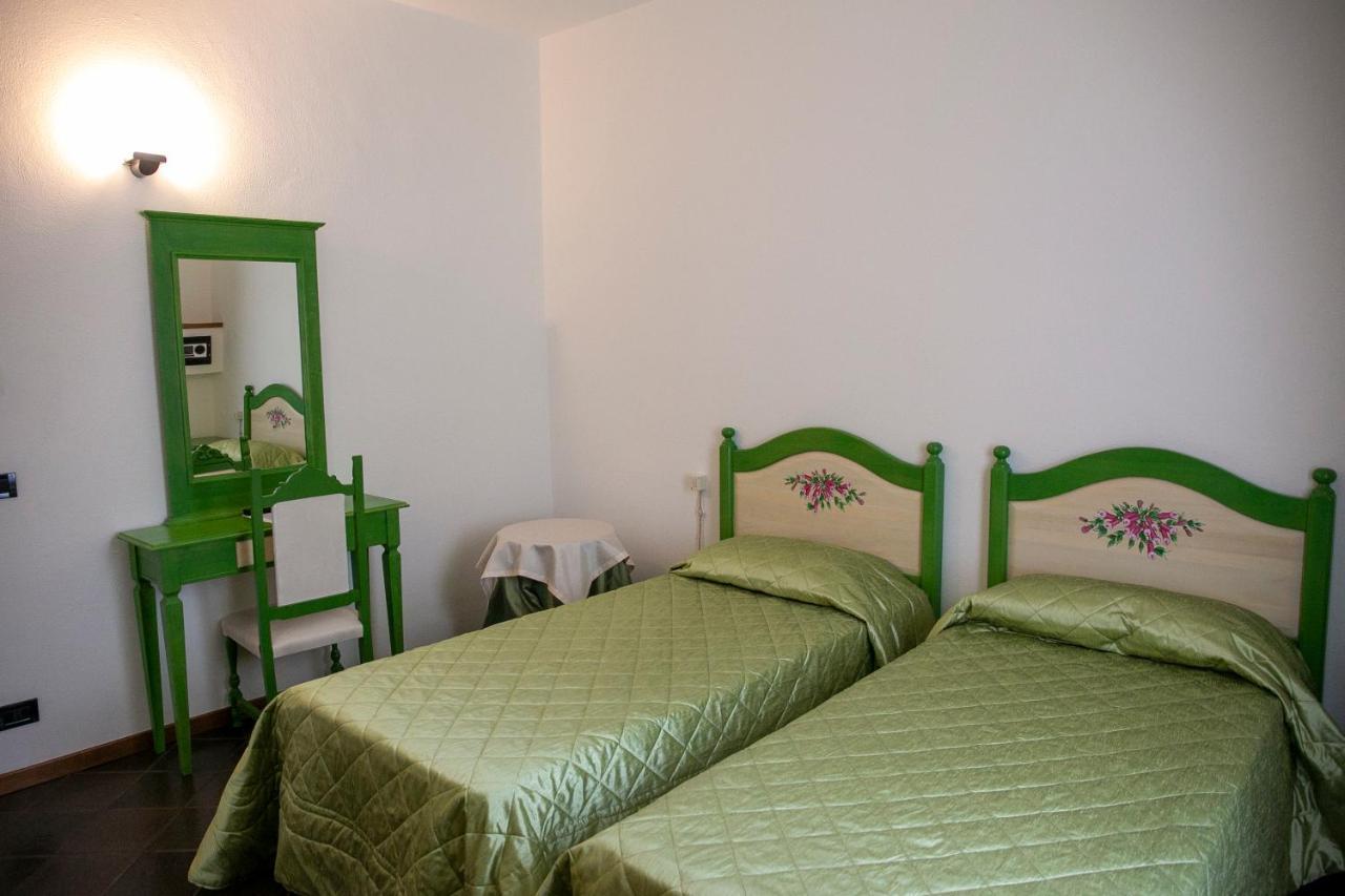 La Villetta Food & Drink Rooms For Rent - No Reception - Л'Аквіла Екстер'єр фото
