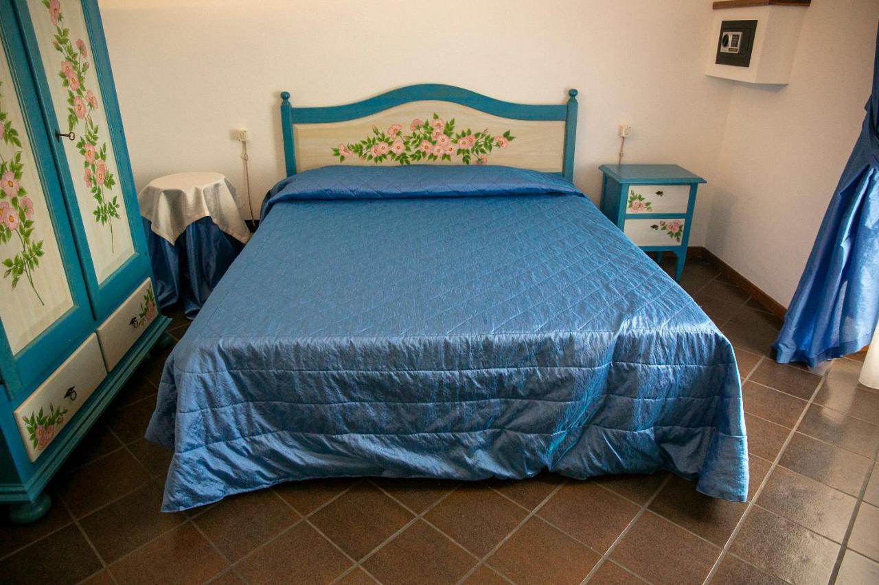 La Villetta Food & Drink Rooms For Rent - No Reception - Л'Аквіла Екстер'єр фото