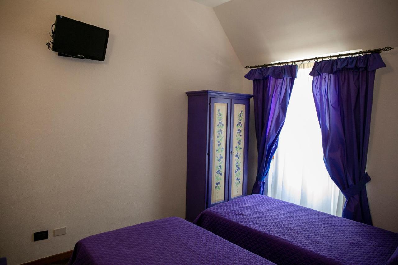 La Villetta Food & Drink Rooms For Rent - No Reception - Л'Аквіла Екстер'єр фото