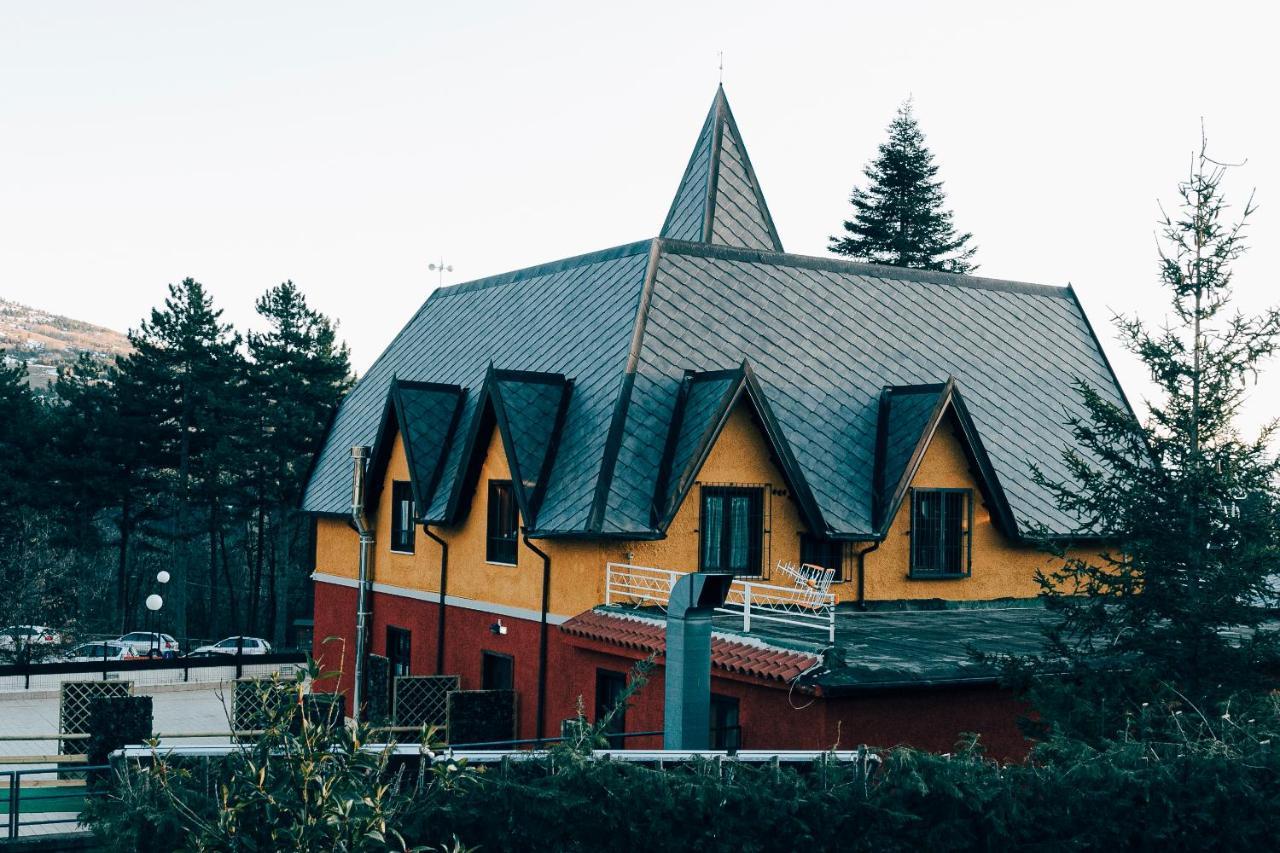 La Villetta Food & Drink Rooms For Rent - No Reception - Л'Аквіла Екстер'єр фото